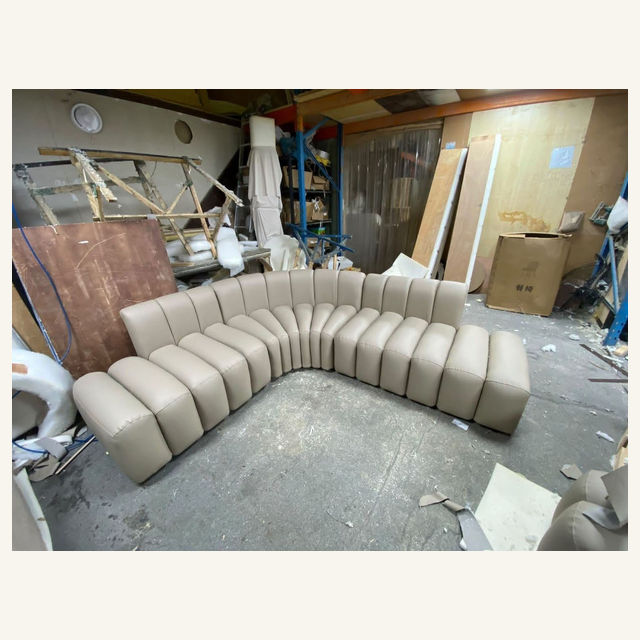 Craft Masters project: Cream Channel Tufted Sectional Sofa Workshop