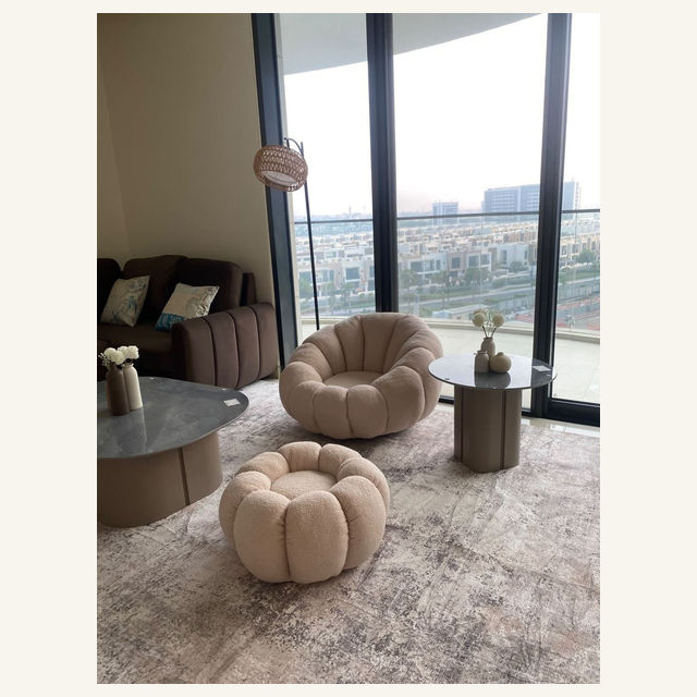 Craft Masters project: Round Upholstered Lounge Chairs